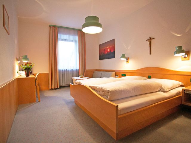 Hotel-Gasthof zum Bach